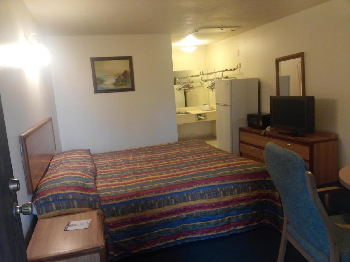 Evergreen Inn Covina Exteriör bild